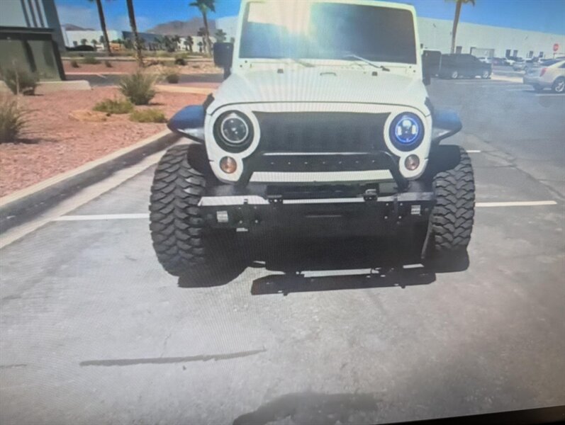 jeep wrangler unlimited 2017 1C4BJWDG2HL520484 image jeep wrangler unlimited 2017 1C4BJWDG2HL520484 image